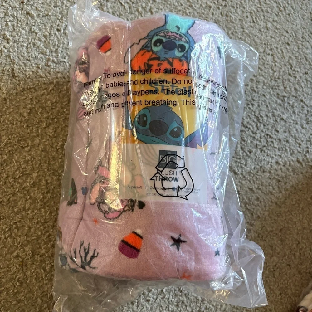Disney Purple Halloween Blanket Stitch Design NEW Angel Trick or Treating